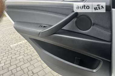 Позашляховик / Кросовер BMW X5 2011 в 