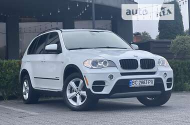 Позашляховик / Кросовер BMW X5 2011 в 