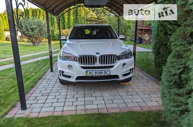 Внедорожник / Кроссовер BMW X5 2015 в Луцке