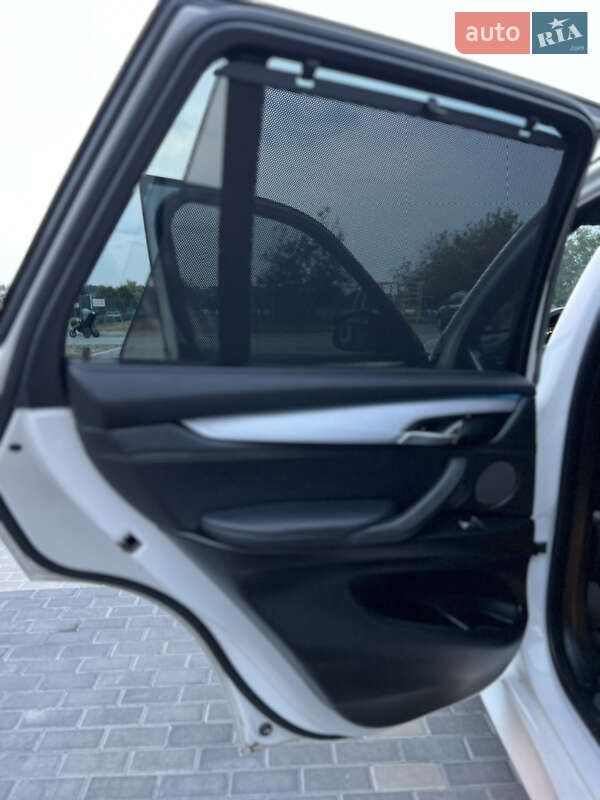 Внедорожник / Кроссовер BMW X5 2014 в Ровно