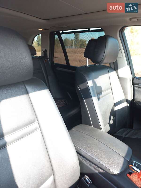 Внедорожник / Кроссовер BMW X5 2010 в Киеве