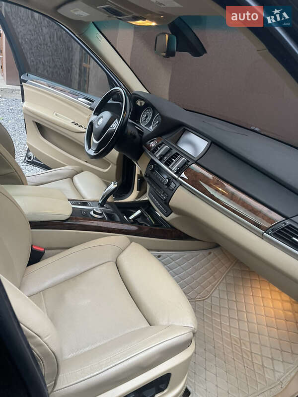 Внедорожник / Кроссовер BMW X5 2007 в Ровно