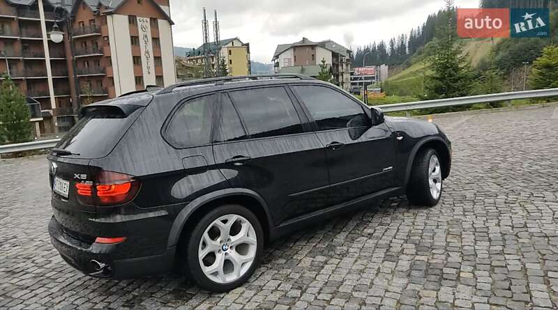 Позашляховик / Кросовер BMW X5 2013 в Івано-Франківську