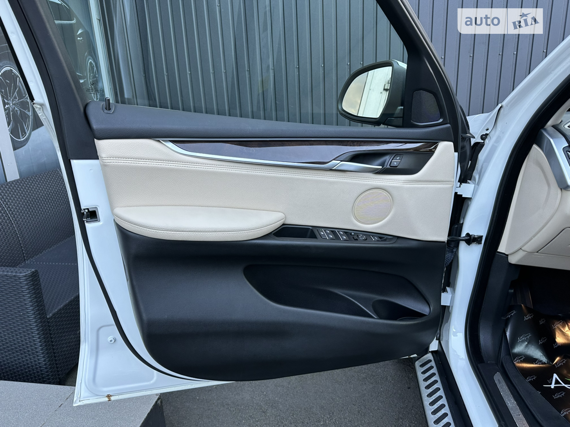 2015 BMW X5 - мініатюра 20