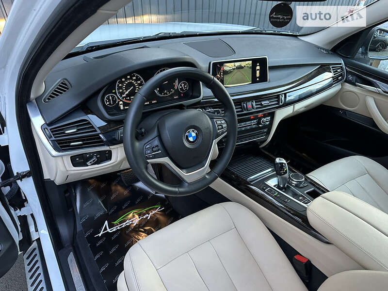 Внедорожник / Кроссовер BMW X5 2015 в Киеве