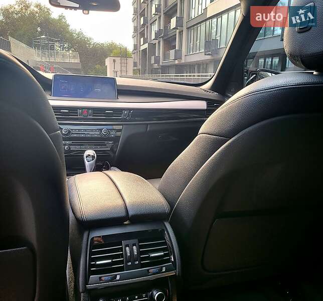 Позашляховик / Кросовер BMW X5 2016 в Дніпрі
