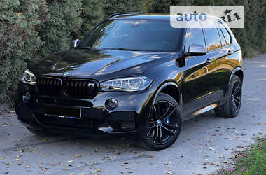 Позашляховик / Кросовер BMW X5 2015 в 