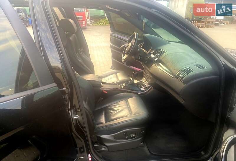 Внедорожник / Кроссовер BMW X5 2004 в Одессе