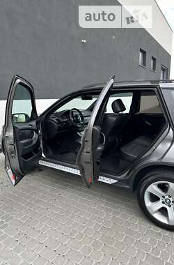 Внедорожник / Кроссовер BMW X5 2006 в 