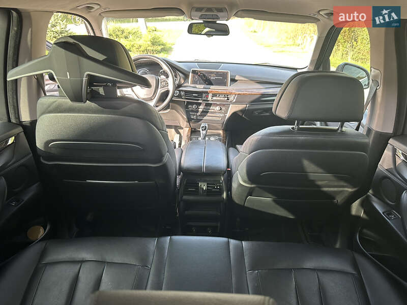 Внедорожник / Кроссовер BMW X5 2015 в Львове