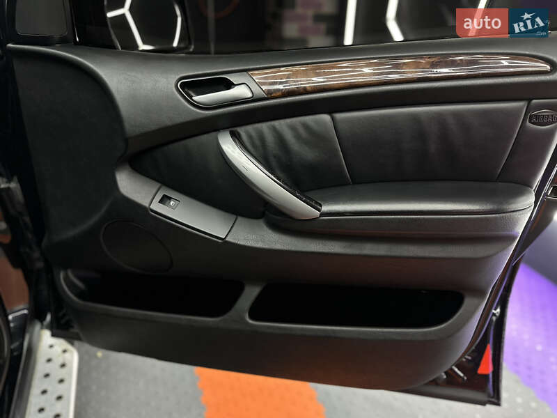 Внедорожник / Кроссовер BMW X5 2005 в Житомире