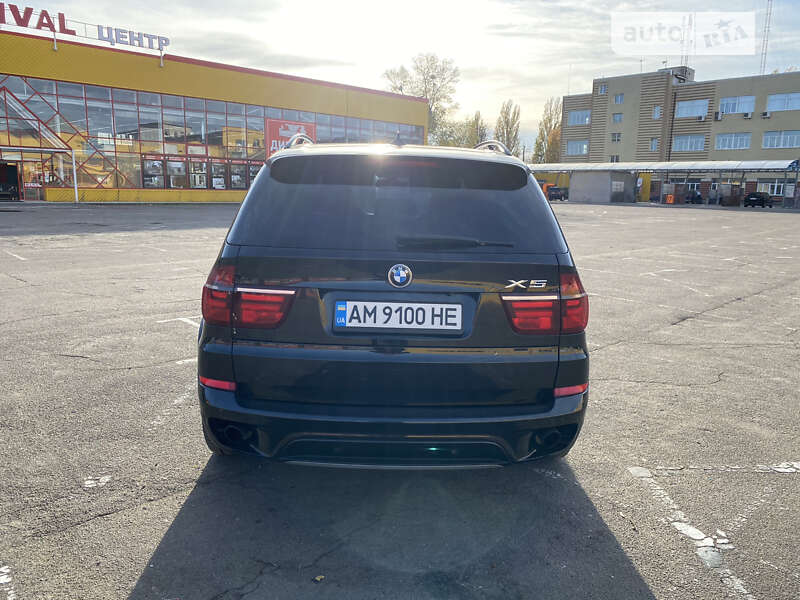Внедорожник / Кроссовер BMW X5 2011 в Житомире