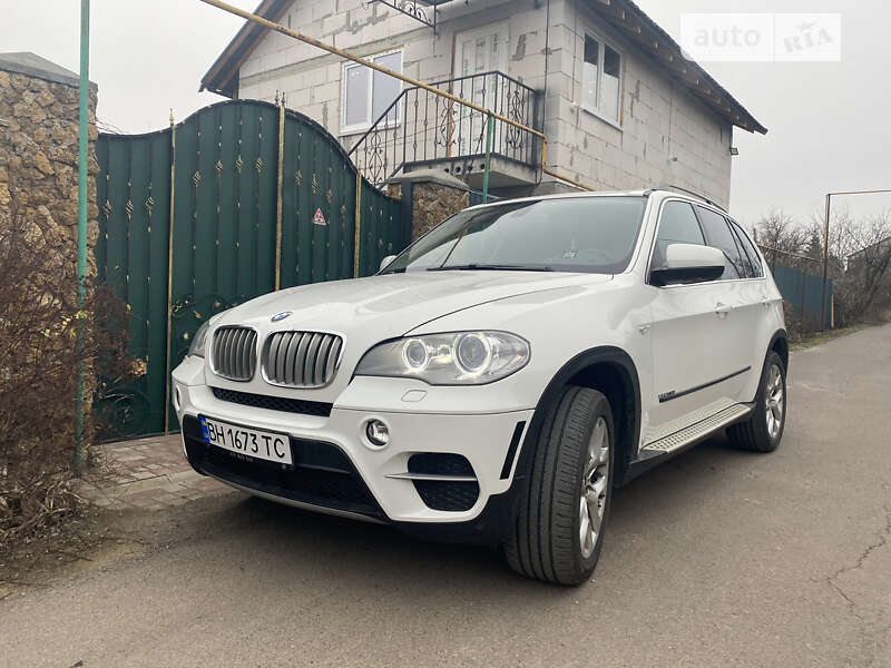 Позашляховик / Кросовер BMW X5 2013 в Одесі