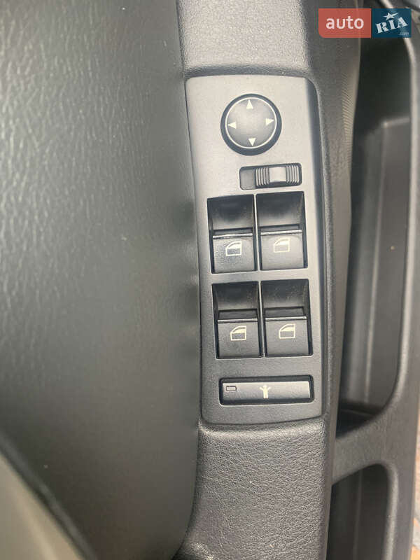 Внедорожник / Кроссовер BMW X5 2000 в Одессе