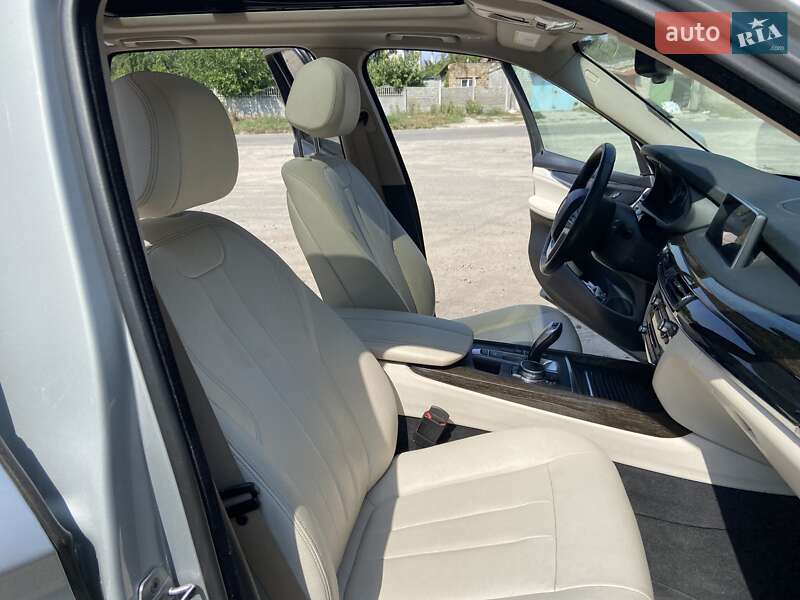 Позашляховик / Кросовер BMW X5 2015 в Запоріжжі