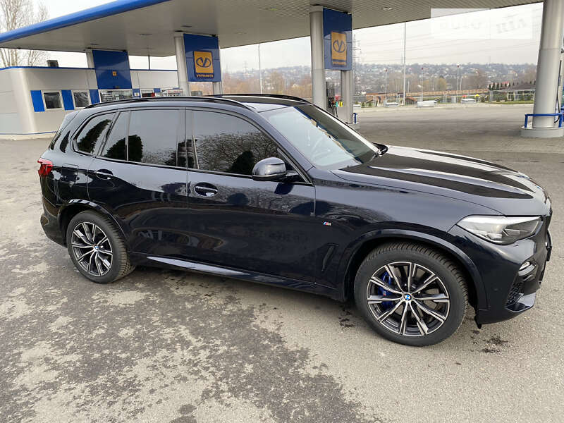 Внедорожник / Кроссовер BMW X5 2019 в Черкассах