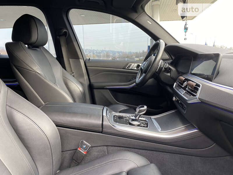 Внедорожник / Кроссовер BMW X5 2019 в Черкассах