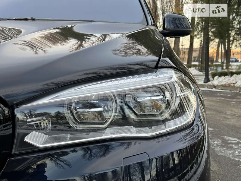 Позашляховик / Кросовер BMW X5 2013 в Києві