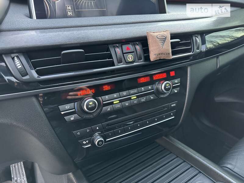 Позашляховик / Кросовер BMW X5 2013 в Києві