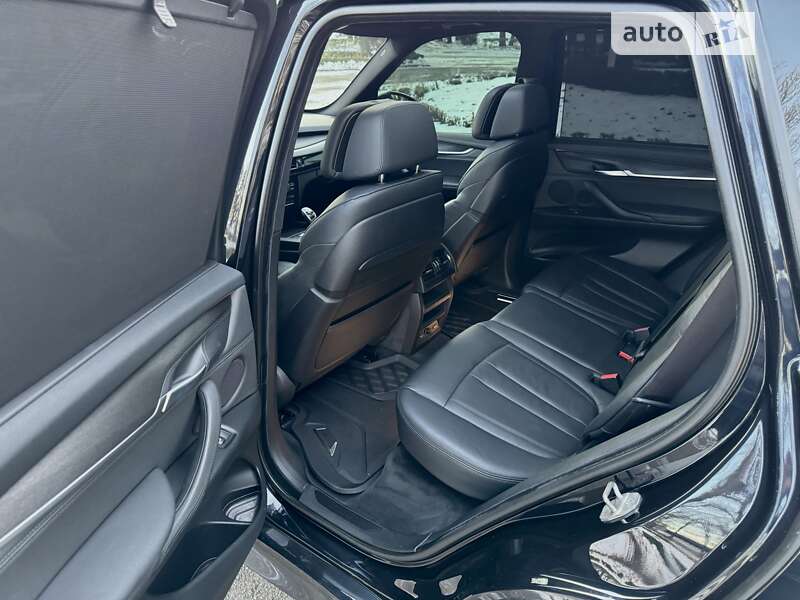 Позашляховик / Кросовер BMW X5 2013 в Києві