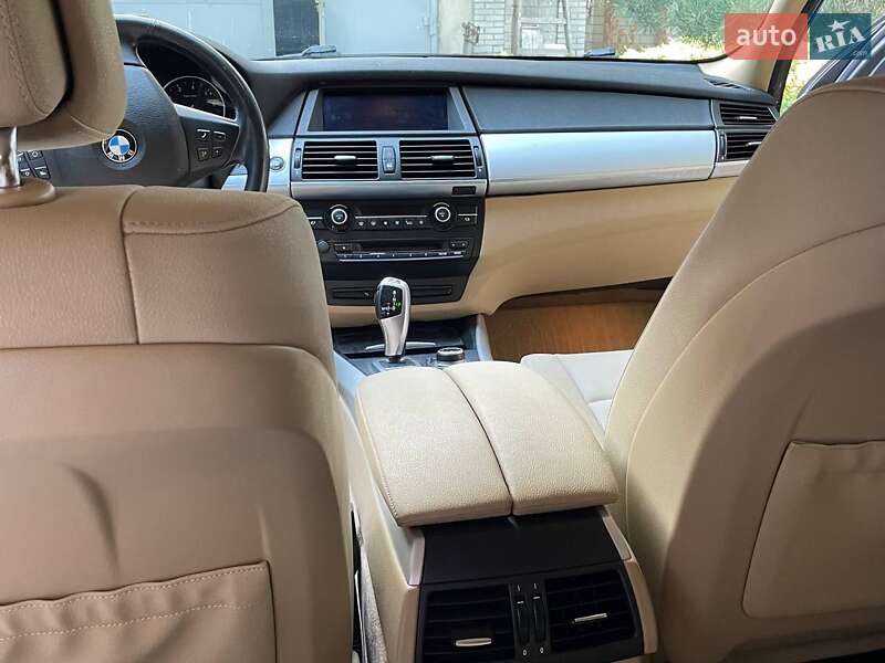 Позашляховик / Кросовер BMW X5 2012 в Подільську