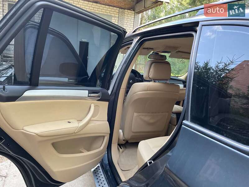 Позашляховик / Кросовер BMW X5 2012 в Подільську