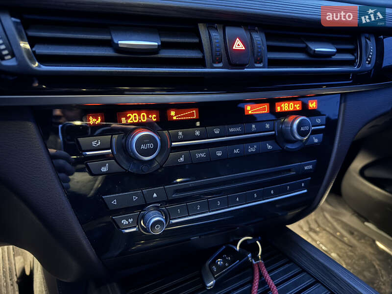 Внедорожник / Кроссовер BMW X5 2014 в Днепре