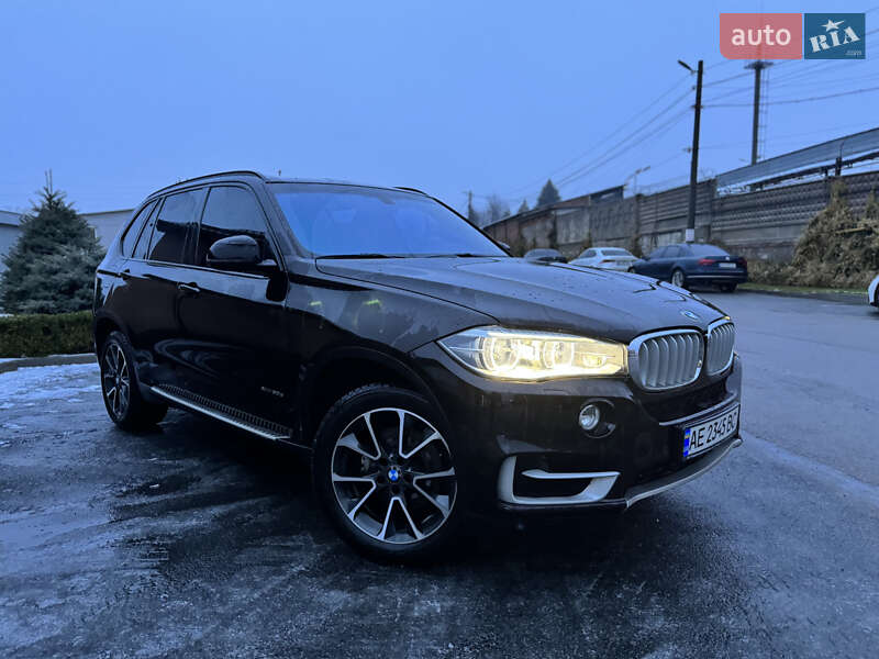 Внедорожник / Кроссовер BMW X5 2014 в Днепре