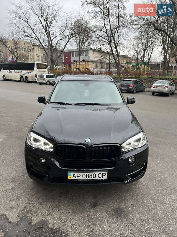 Внедорожник / Кроссовер BMW X5 2018 в Запорожье