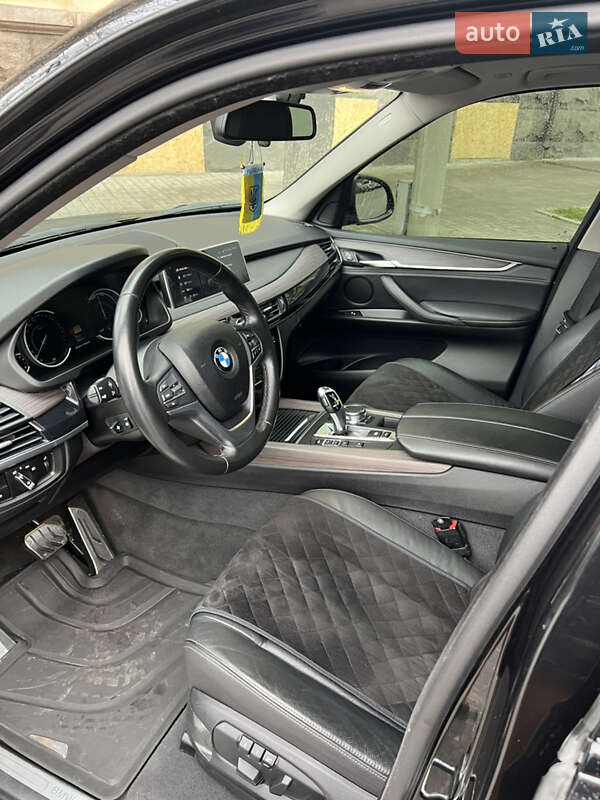 Внедорожник / Кроссовер BMW X5 2018 в Запорожье