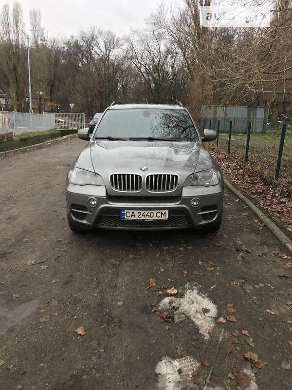 Позашляховик / Кросовер BMW X5 2012 в Черкасах