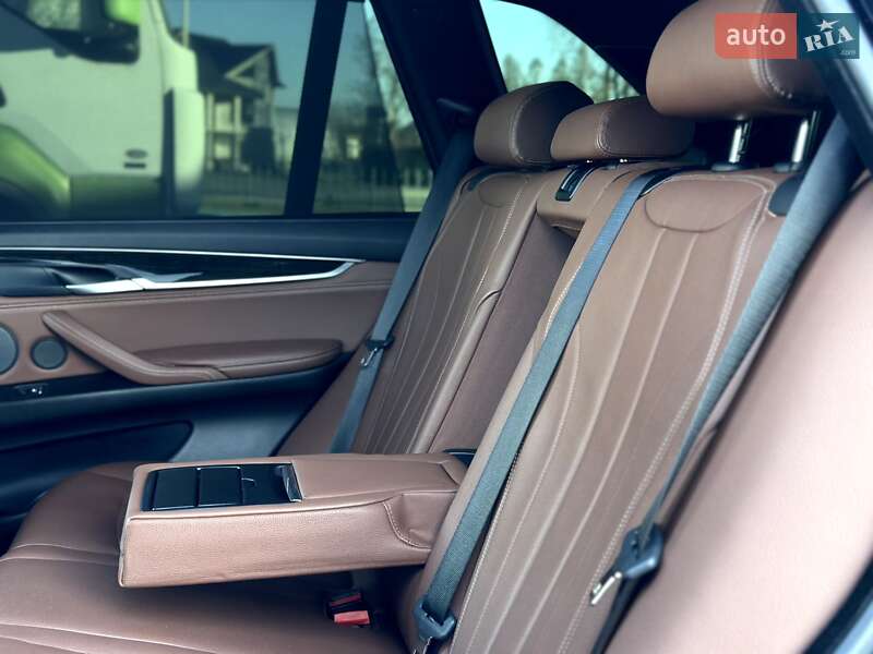 Позашляховик / Кросовер BMW X5 2017 в Косові