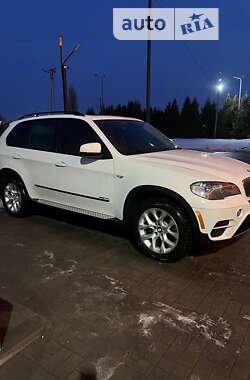 Позашляховик / Кросовер BMW X5 2010 в Пирятині