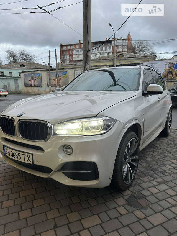 Внедорожник / Кроссовер BMW X5 2016 в Одессе