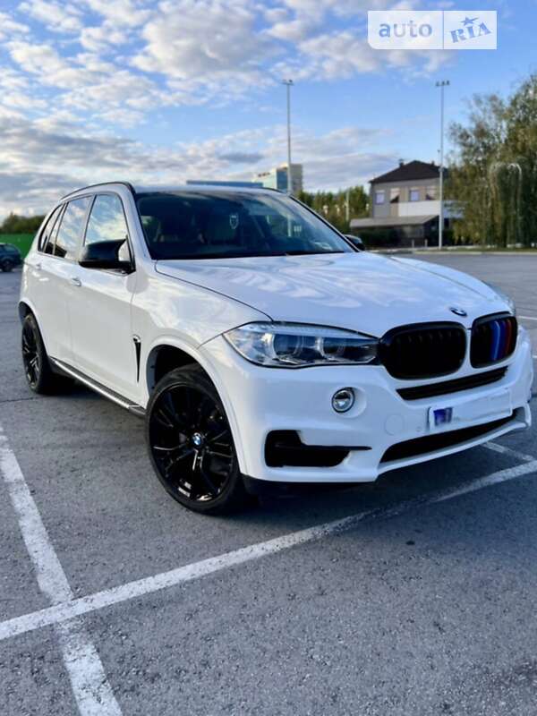 Позашляховик / Кросовер BMW X5 2015 в Дніпрі фото Позашляховик / Кросовер BMW X5 2015 в Дніпрі