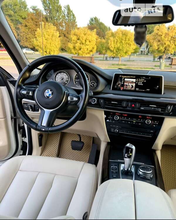 Позашляховик / Кросовер BMW X5 2015 в Дніпрі фото 6 Позашляховик / Кросовер BMW X5 2015 в Дніпрі