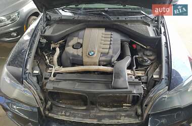 Внедорожник / Кроссовер BMW X5 2010 в 