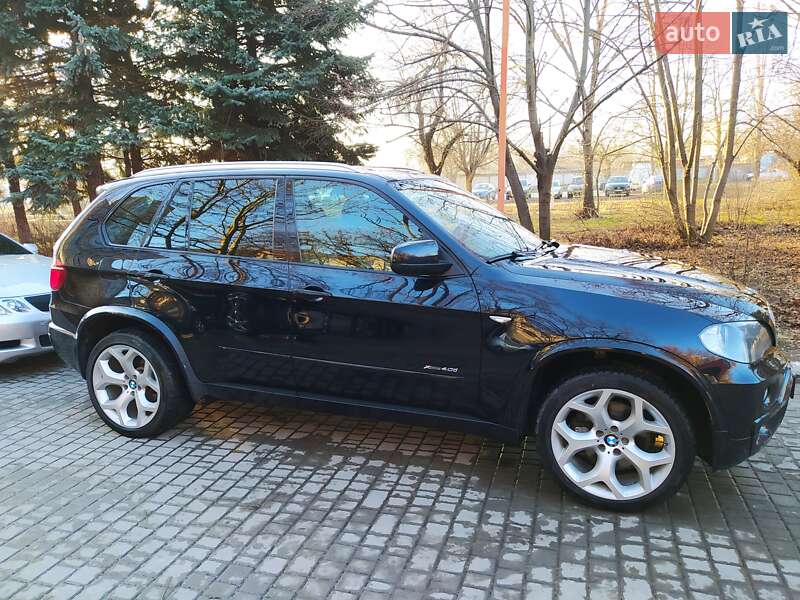 Внедорожник / Кроссовер BMW X5 2010 в Одессе