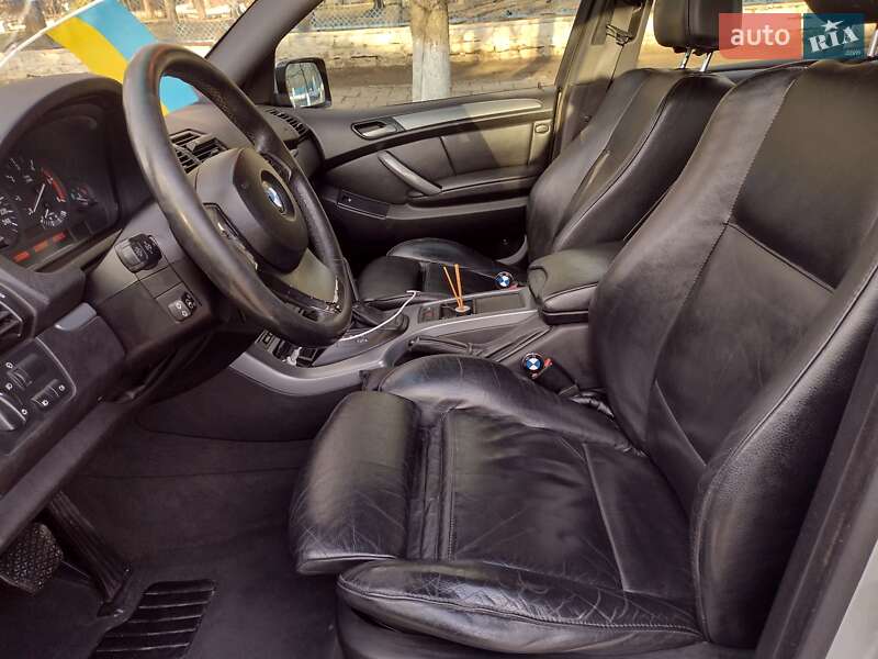 Позашляховик / Кросовер BMW X5 2004 в Одесі