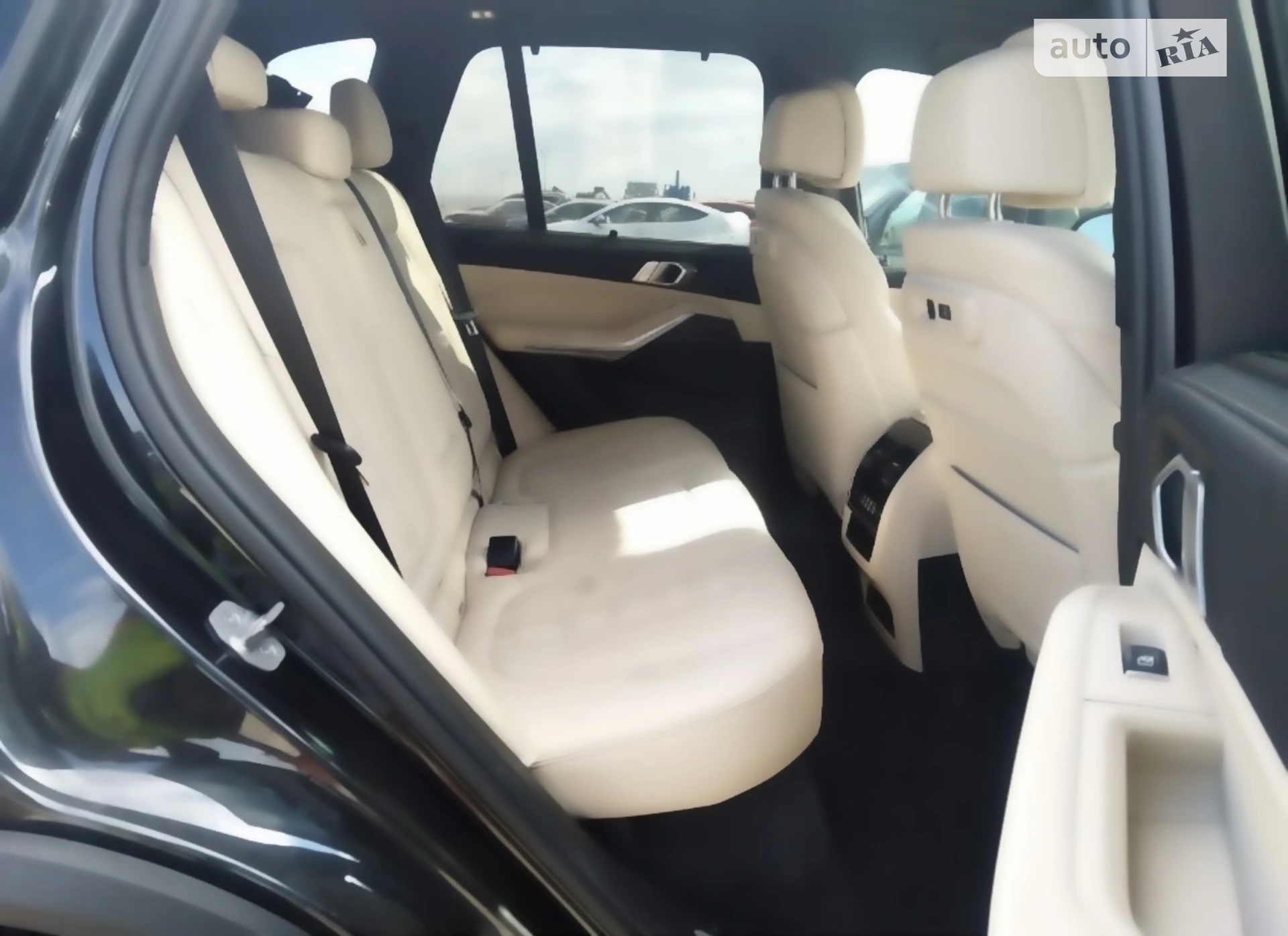 2022 BMW X5 - мініатюра 8