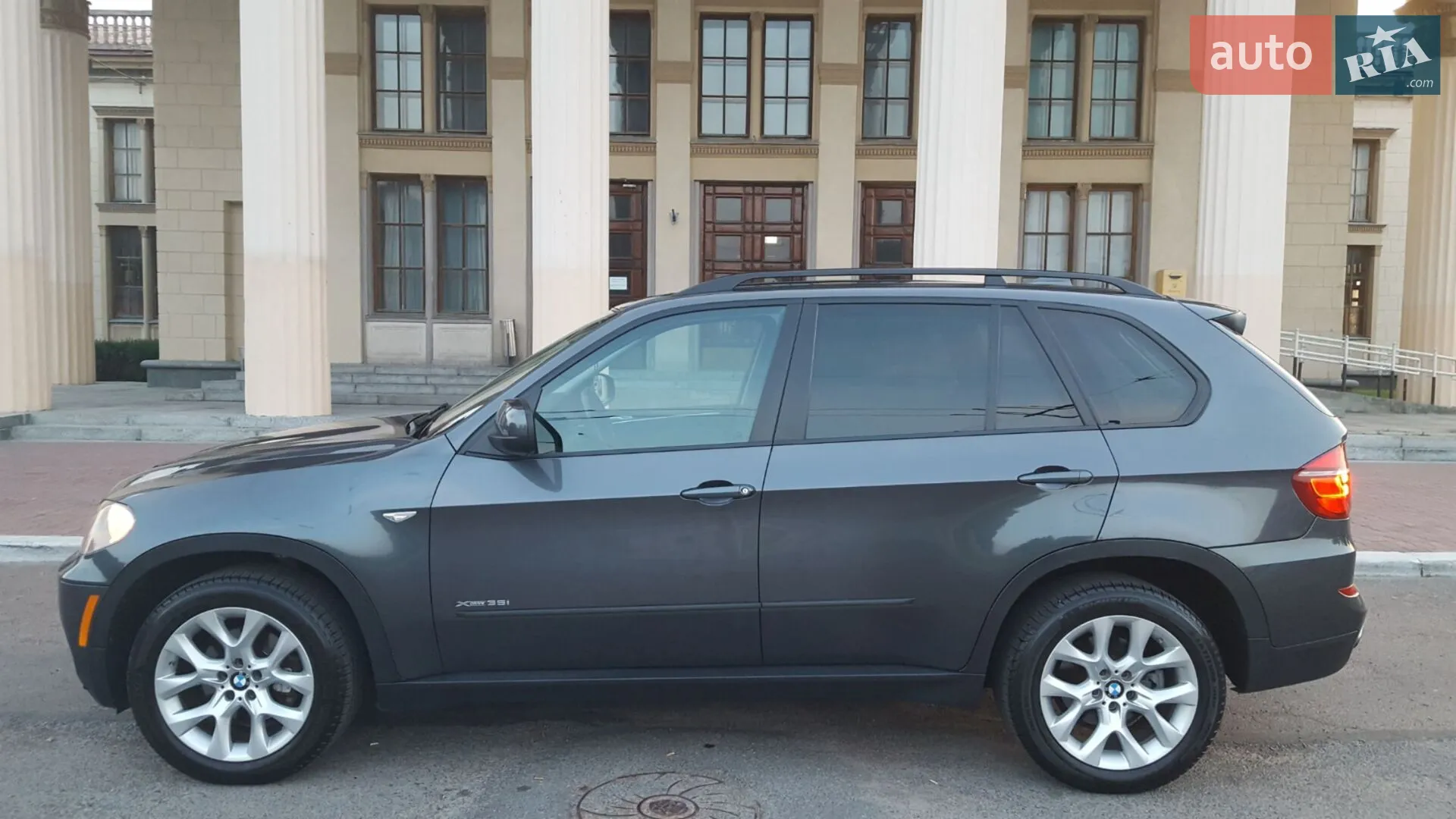 2010 BMW X5 - мініатюра 6