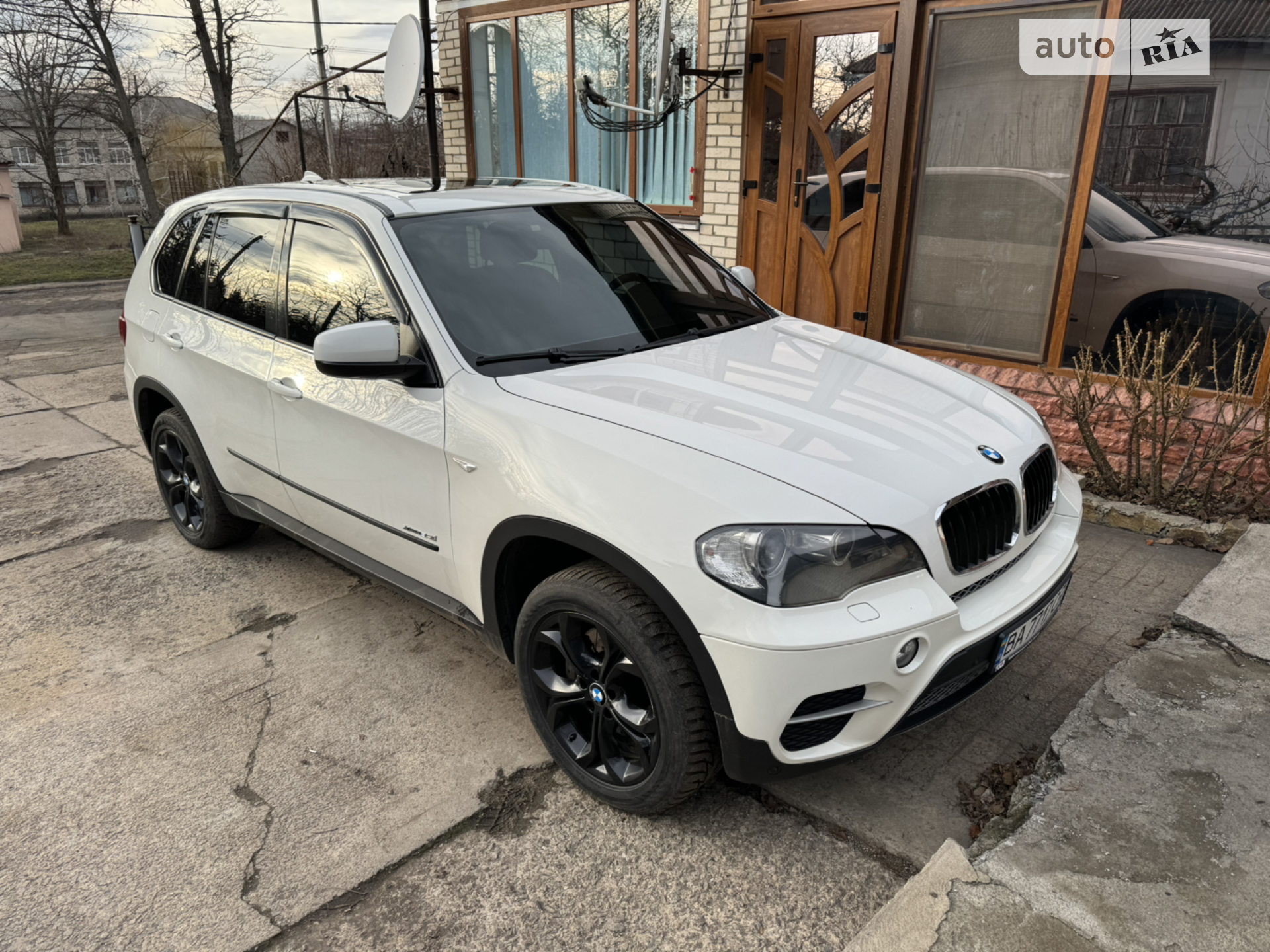 2011 BMW X5 - мініатюра 2