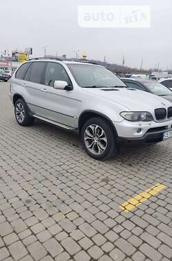 Внедорожник / Кроссовер BMW X5 2004 в Черновцах