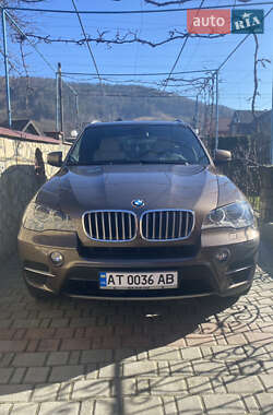 Внедорожник / Кроссовер BMW X5 2011 в Яремче