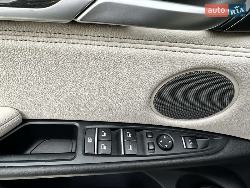 Позашляховик / Кросовер BMW X5 2014 в Рівному