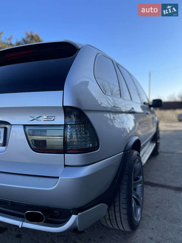 Внедорожник / Кроссовер BMW X5 2004 в Одессе