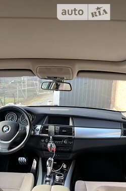 Позашляховик / Кросовер BMW X5 2010 в Бердичеві