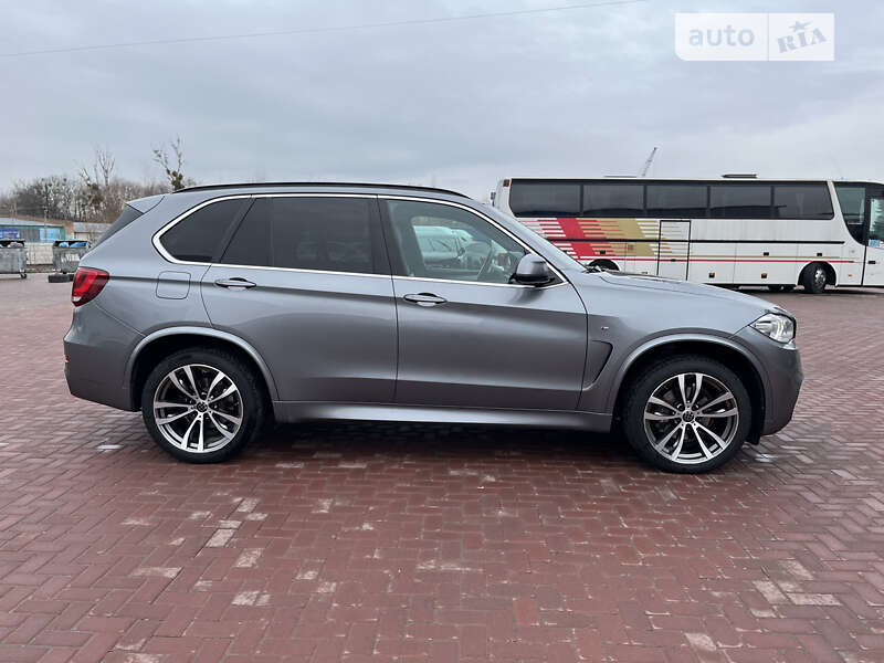 Позашляховик / Кросовер BMW X5 2014 в Рівному
