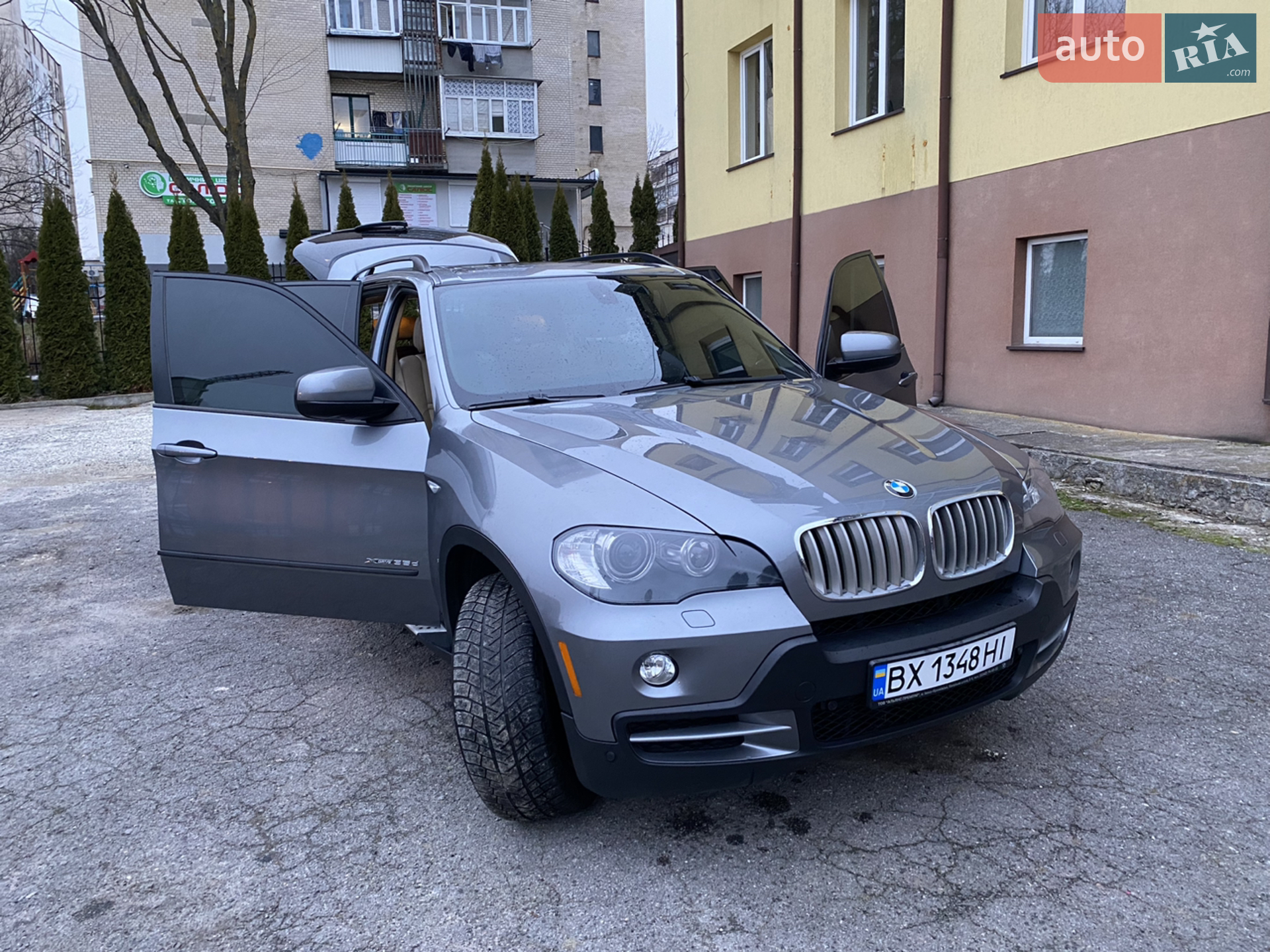 2010 BMW X5 - мініатюра 9