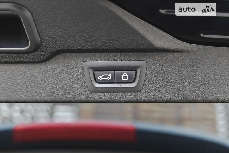 Позашляховик / Кросовер BMW X5 2015 в Луцьку